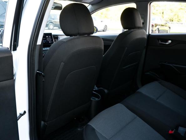 Hyundai Solaris II Рестайлинг с пробегом 2021 года, цена 1 799 000 рублей, 66334 км, седан, Автокод Объявления