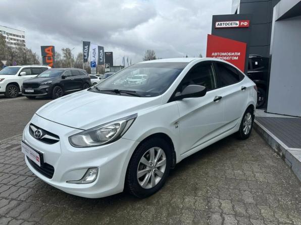 Hyundai Solaris I с пробегом 2013 года, цена 630 475 рублей, 256783 км, седан, Автокод Объявления