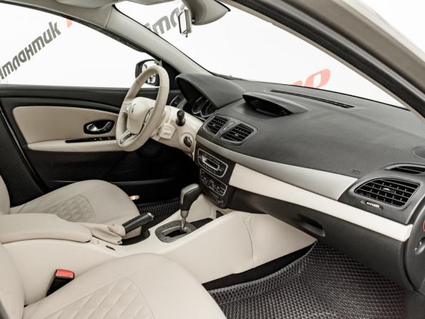Renault Fluence I с пробегом 2011 года, цена 675 000 рублей, 234839 км, седан, Автокод Объявления