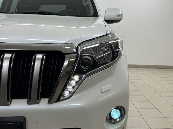Toyota Land Cruiser Prado 150 Series Рестайлинг 1 с пробегом 2016 года, цена 4 090 000 рублей, 193317 км, внедорожник, Автокод Объявления