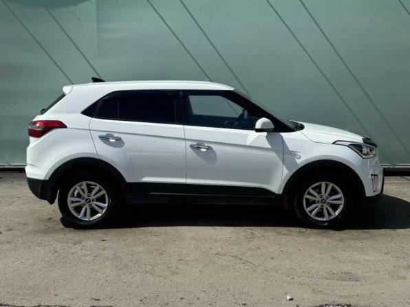 Hyundai Creta I с пробегом 2018 года, цена 1 749 000 рублей, 102114 км, внедорожник, Автокод Объявления