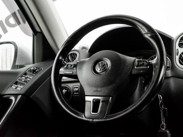 Volkswagen Tiguan I Рестайлинг с пробегом 2012 года, цена 1 270 000 рублей, 230664 км, внедорожник, Автокод Объявления