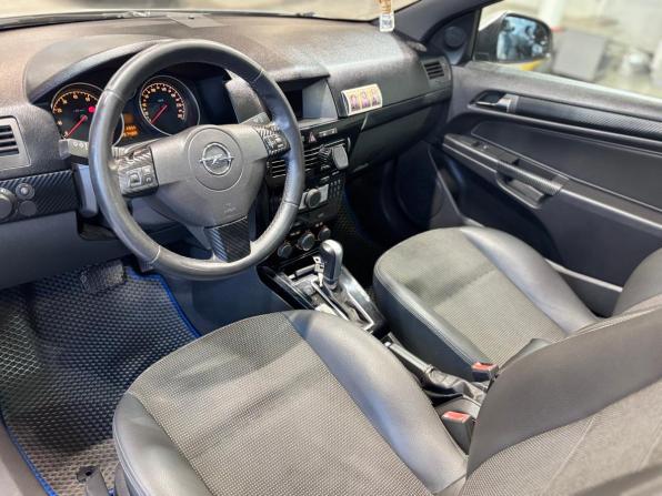 Opel Astra H Рестайлинг с пробегом 2010 года, цена 639 000 рублей, 197488 км, хэтчбек, Автокод Объявления