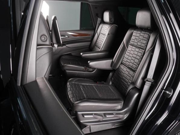 Cadillac Escalade V с пробегом 2022 года, цена 13 455 000 рублей, 27785 км, внедорожник, Автокод Объявления