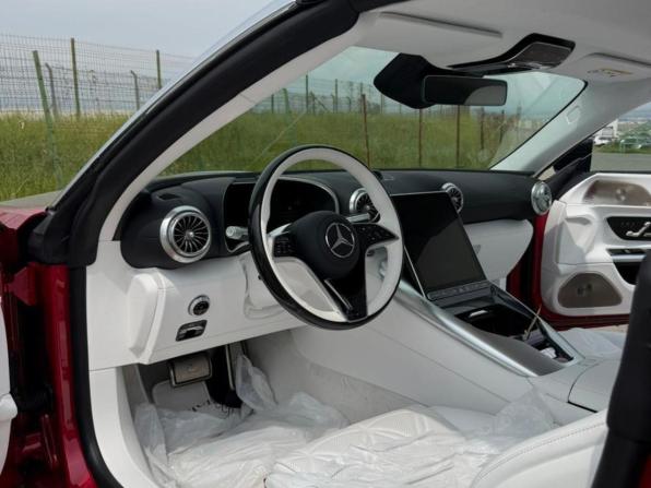 Новый Mercedes-Benz Maybach SL 2026 года, цена 37 000 000 рублей, родстер, Автокод Объявления