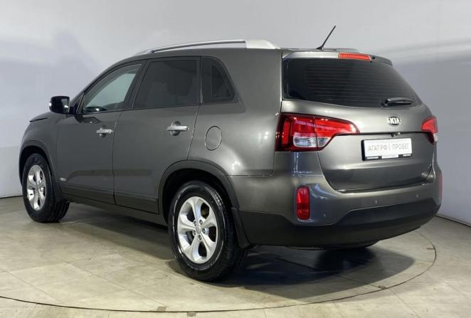 Kia Sorento II Рестайлинг с пробегом 2013 года, цена 1 610 000 рублей, 237774 км, внедорожник, Автокод Объявления