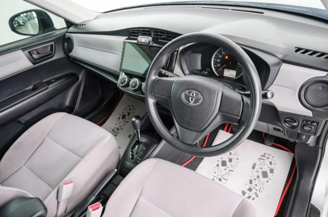 Toyota Corolla XI (E160 E170 E180) с пробегом 2013 года, цена 1 049 000 рублей, 54065 км, седан, Автокод Объявления