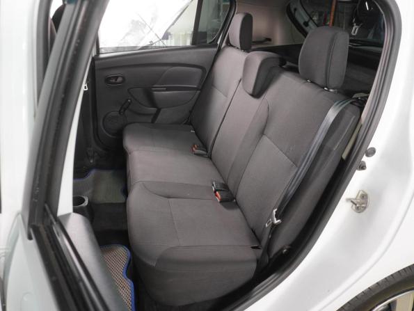Renault Sandero II Рестайлинг с пробегом 2019 года, цена 1 169 000 рублей, 94613 км, хэтчбек, Автокод Объявления