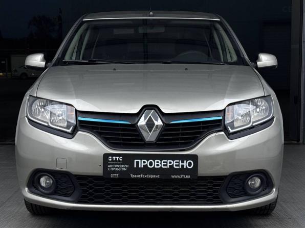 Renault Sandero II с пробегом 2015 года, цена 690 000 рублей, 89426 км, хэтчбек, Автокод Объявления