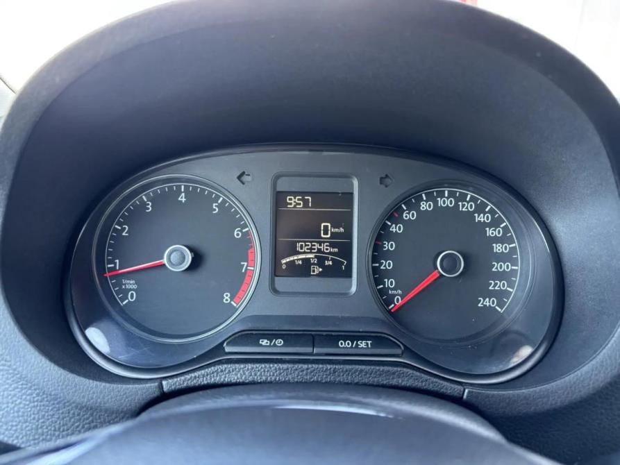 Volkswagen Polo V Рестайлинг Альметьевск  - изображение 8