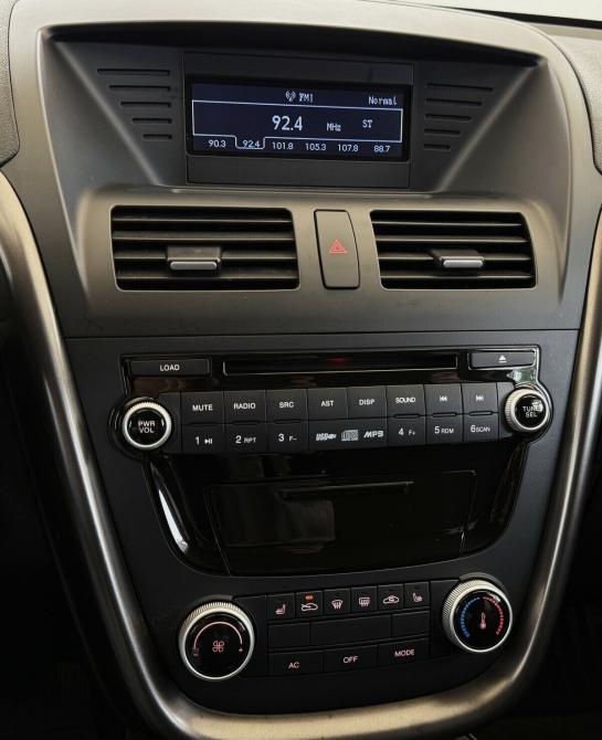 FAW Besturn X80 I Москва  - изображение 7