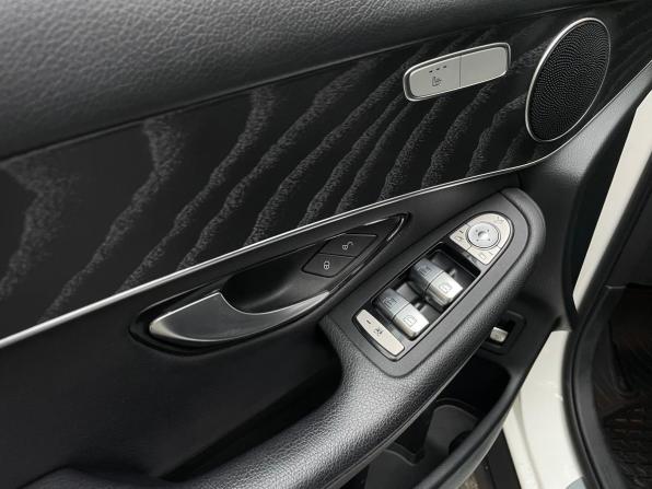 Mercedes-Benz GLC I (X253) Рестайлинг с пробегом 2019 года, цена 3 899 000 рублей, 82810 км, внедорожник, Автокод Объявления