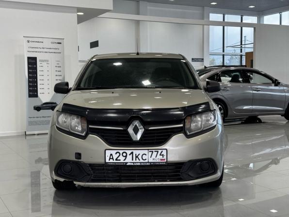 Renault Logan II с пробегом 2017 года, цена 445 000 рублей, 321000 км, седан, Автокод Объявления