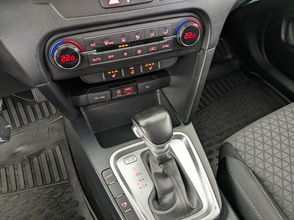 Kia Ceed III с пробегом 2019 года, цена 1 600 000 рублей, 124597 км, универсал, Автокод Объявления