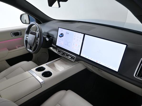 Li Auto (Lixiang) L7 I с пробегом 2023 года, цена 6 290 000 рублей, 19686 км, внедорожник, Автокод Объявления