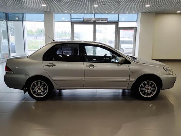 Mitsubishi Lancer IX с пробегом 2005 года, цена 330 000 рублей, 290000 км, седан, Автокод Объявления