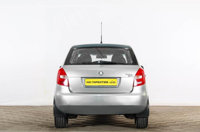 Skoda Fabia II с пробегом 2009 года, цена 649 000 рублей, 177769 км, хэтчбек, Автокод Объявления
