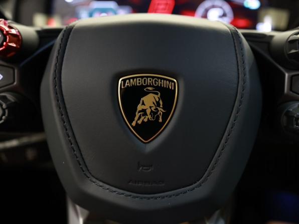 Lamborghini Temerario с пробегом 2026 года, цена 52 000 000 рублей, 76 км, купе, Автокод Объявления