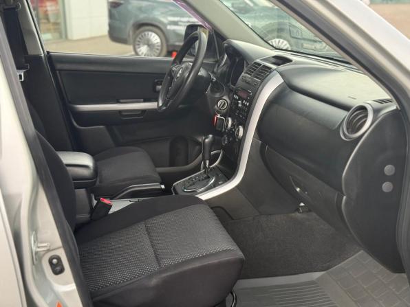 Suzuki Grand Vitara II с пробегом 2007 года, цена 830 000 рублей, 246040 км, внедорожник, Автокод Объявления