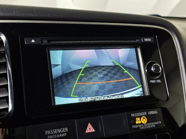 Mitsubishi Outlander III Рестайлинг 2 с пробегом 2015 года, цена 1 709 000 рублей, 69122 км, внедорожник, Автокод Объявления