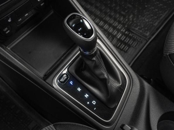 Hyundai Solaris II с пробегом 2017 года, цена 1 399 000 рублей, 84547 км, седан, Автокод Объявления