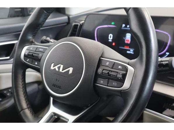 Kia Sportage V с пробегом 2022 года, цена 3 399 000 рублей, 41982 км, внедорожник, Автокод Объявления