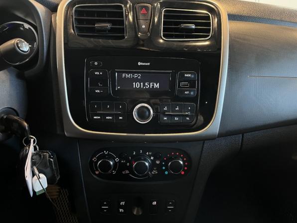 Renault Logan II Рестайлинг с пробегом 2020 года, цена 895 000 рублей, 124249 км, седан, Автокод Объявления