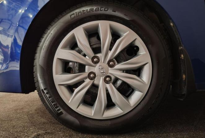Hyundai Solaris I Рестайлинг с пробегом 2016 года, цена 1 200 000 рублей, 123833 км, седан, Автокод Объявления
