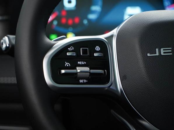JETOUR X90+ с пробегом 2023 года, цена 2 273 444 рубля, 65152 км, внедорожник, Автокод Объявления
