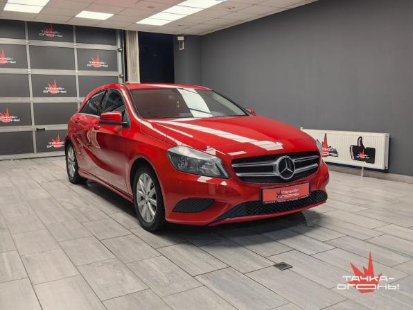 Mercedes-Benz A-Класс III (W176) с пробегом 2013 года, цена 1 068 000 рублей, 223000 км, хэтчбек, Автокод Объявления