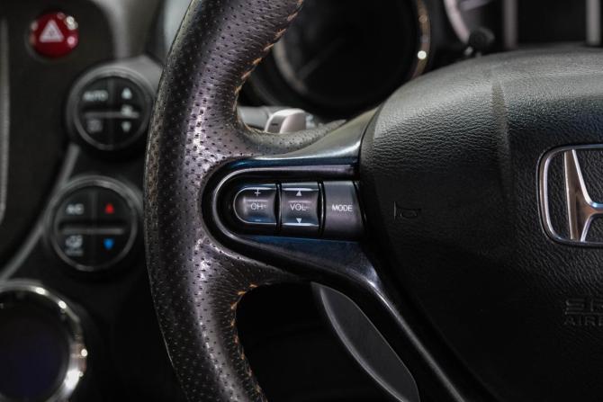 Honda Fit Shuttle I Рестайлинг с пробегом 2013 года, цена 999 000 рублей, 174000 км, универсал, Автокод Объявления