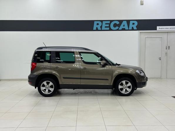 Skoda Yeti I с пробегом 2012 года, цена 1 570 000 рублей, 53425 км, внедорожник, Автокод Объявления