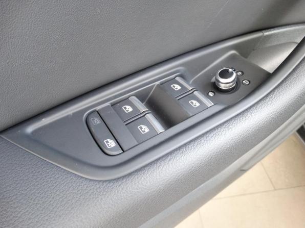 Audi A4 V (B9) Рестайлинг с пробегом 2021 года, цена 2 899 000 рублей, 47056 км, седан, Автокод Объявления