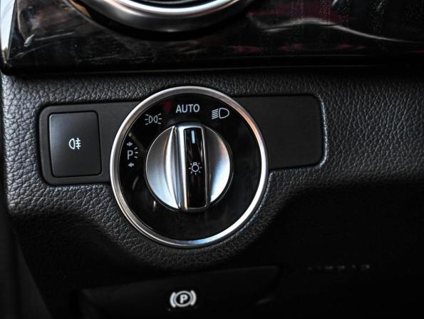 Mercedes-Benz GLK-Класс I (X204) Рестайлинг с пробегом 2013 года, цена 1 844 000 рублей, 220072 км, внедорожник, Автокод Объявления