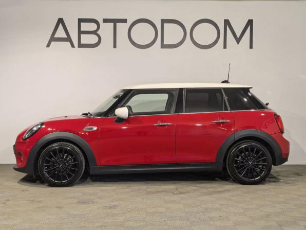 Mini Hatch III (F55/F56) Рестайлинг с пробегом 2019 года, цена 1 500 000 рублей, 150950 км, хэтчбек, Автокод Объявления