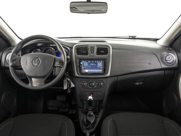 Renault Sandero II с пробегом 2017 года, цена 1 190 000 рублей, 61832 км, хэтчбек, Автокод Объявления