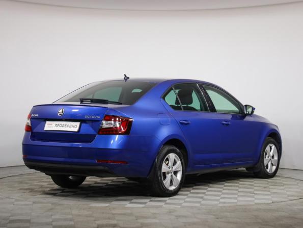 Skoda Octavia III (A7) Рестайлинг с пробегом 2018 года, цена 2 059 000 рублей, 127703 км, лифтбек, Автокод Объявления
