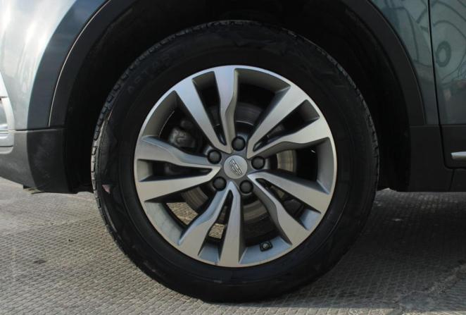 Geely Atlas I с пробегом 2019 года, цена 1 500 000 рублей, 101178 км, внедорожник, Автокод Объявления