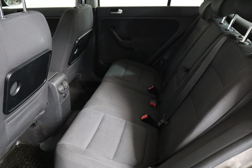 Volkswagen Golf Plus II Санкт-Петербург  - изображение 12