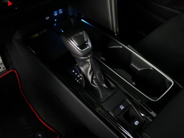 Toyota Camry IX (XV80) China Market с пробегом 2026 года, цена 4 275 000 рублей, 350 км, седан, Автокод Объявления