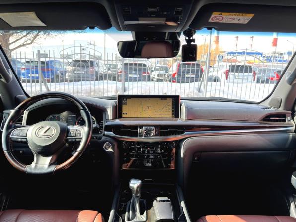 Lexus LX III Рестайлинг 2 с пробегом 2016 года, цена 7 550 000 рублей, 114067 км, внедорожник, Автокод Объявления