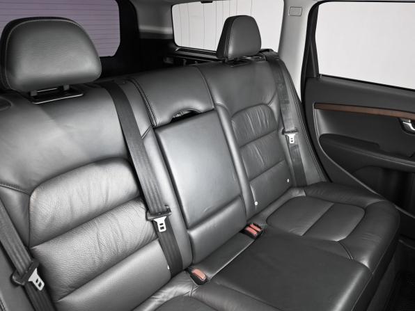 Volvo XC70 II с пробегом 2011 года, цена 1 345 000 рублей, 240463 км, универсал, Автокод Объявления