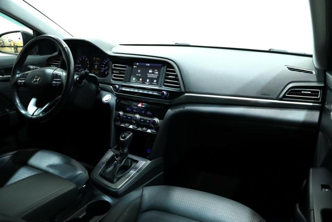 Hyundai Elantra VI (AD) Рестайлинг с пробегом 2019 года, цена 2 049 000 рублей, 63010 км, седан, Автокод Объявления