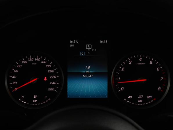 Mercedes-Benz C-Класс IV (W205) Рестайлинг с пробегом 2019 года, цена 2 100 000 рублей, 140900 км, седан, Автокод Объявления