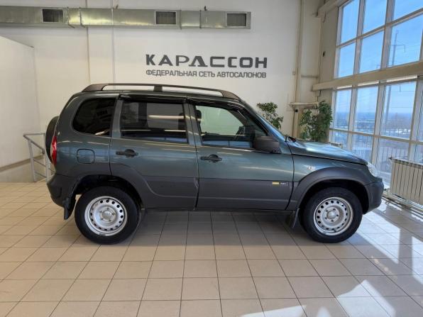 Chevrolet Niva I Рестайлинг с пробегом 2017 года, цена 770 000 рублей, 121669 км, внедорожник, Автокод Объявления