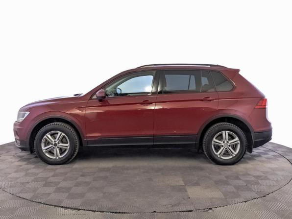 Volkswagen Tiguan II с пробегом 2018 года, цена 2 650 000 рублей, 40235 км, внедорожник, Автокод Объявления