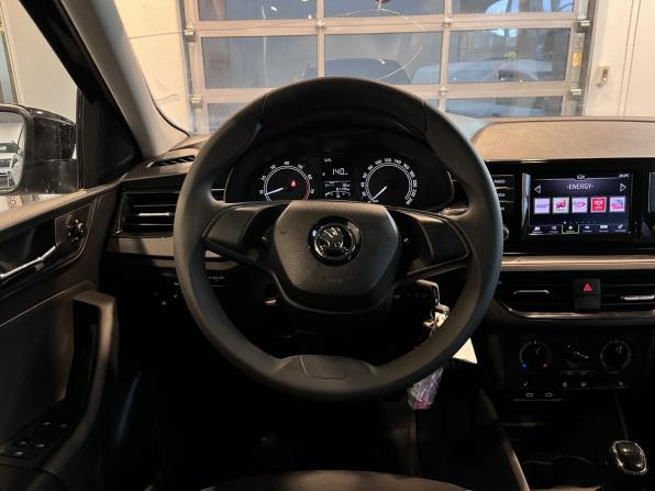 Skoda Rapid II с пробегом 2021 года, цена 1 270 000 рублей, 81135 км, лифтбек, Автокод Объявления