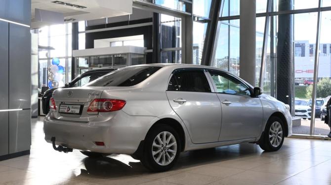 Toyota Corolla X (E140 E150) Рестайлинг с пробегом 2012 года, цена 695 000 рублей, 403173 км, седан, Автокод Объявления