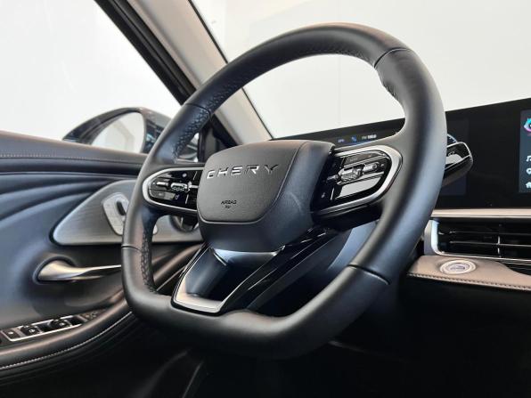 Chery Arrizo 8 с пробегом 2023 года, цена 2 070 000 рублей, 52418 км, седан, Автокод Объявления