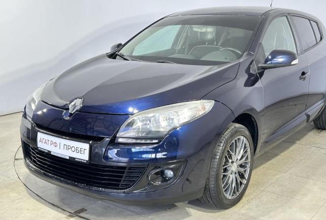 Renault Megane III Рестайлинг с пробегом 2013 года, цена 740 000 рублей, 147000 км, хэтчбек, Автокод Объявления
